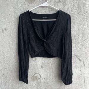 Urban Outfitters Top

Size Small, lightly worn & in good shape